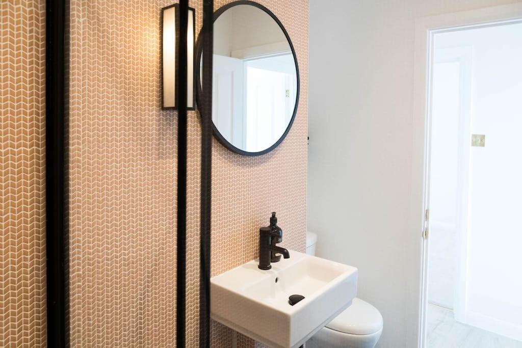 Boutique Central Margate Apt. - Edge Of Old Town! Екстериор снимка
